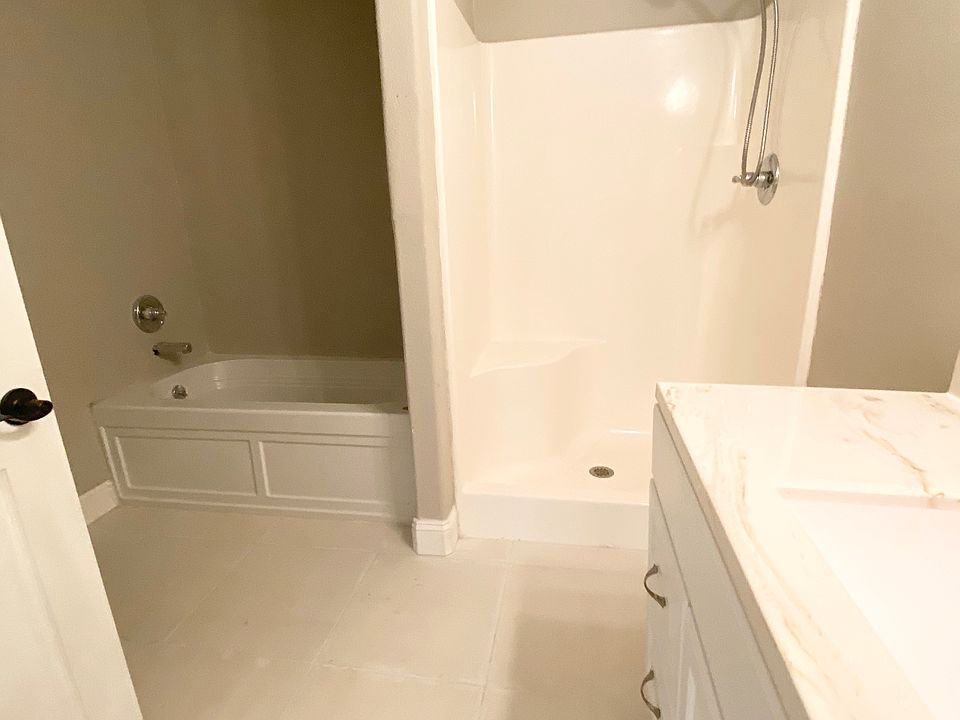 1st image of 11156 Country Ln