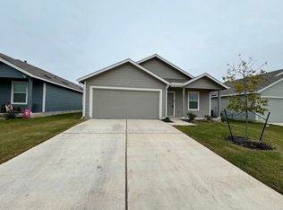 109 Little Sparklers Loop, Hutto, TX 78634