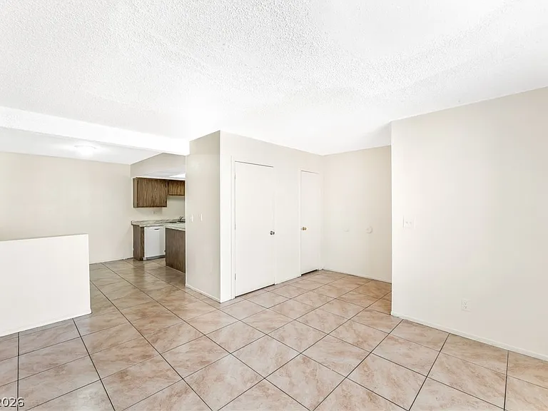 5309 W Cheyenne Ave #3 — Photo 5