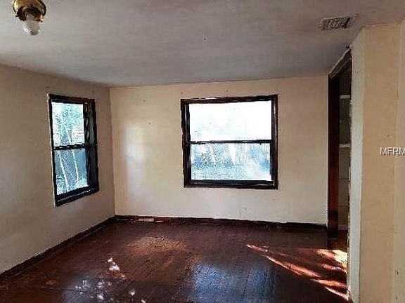 3rd image of 3119 State Road 574