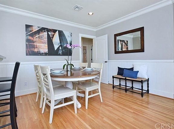 4th image of 14462 Greenleaf St