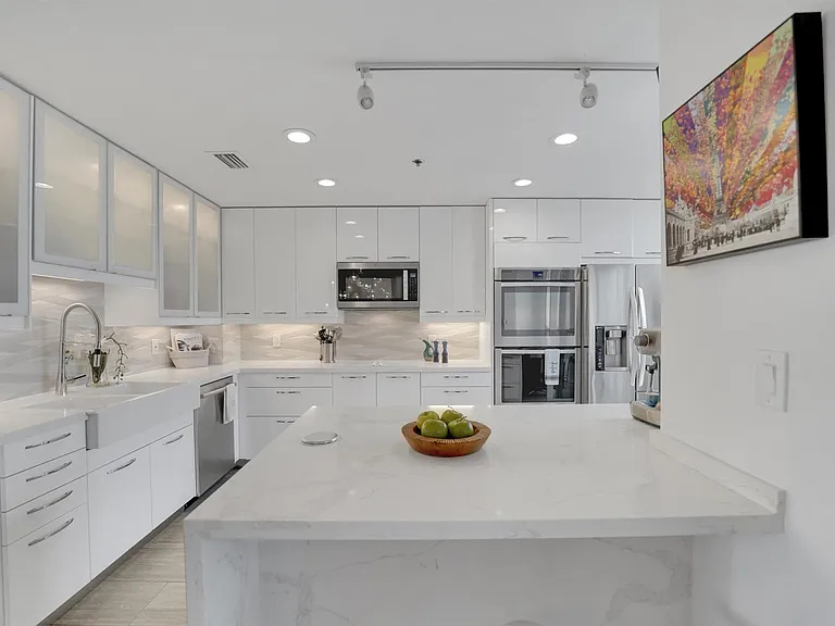 4114 W Palm Aire Dr #146B — Photo 13
