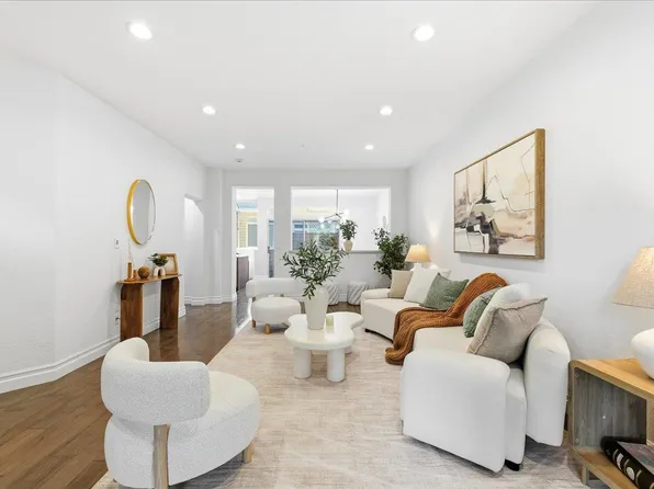 1172 La Rochelle Ter Unit C, Sunnyvale, CA 94089