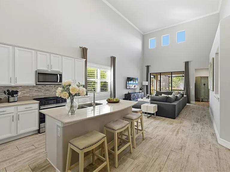7209 Wilton Dr — Photo 9