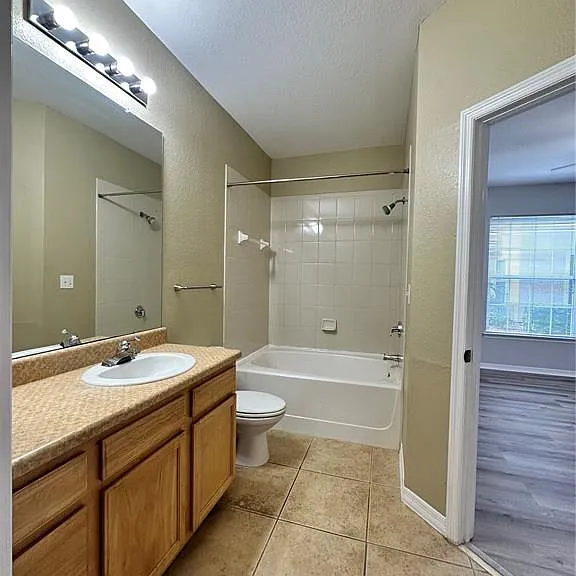10023 Courtney Palms Blvd #101 — Photo 10