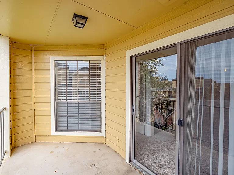 Hidden Oaks Apartments — Photo 79