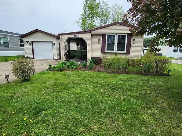 3828 Wexford St, Portage, IN 46368