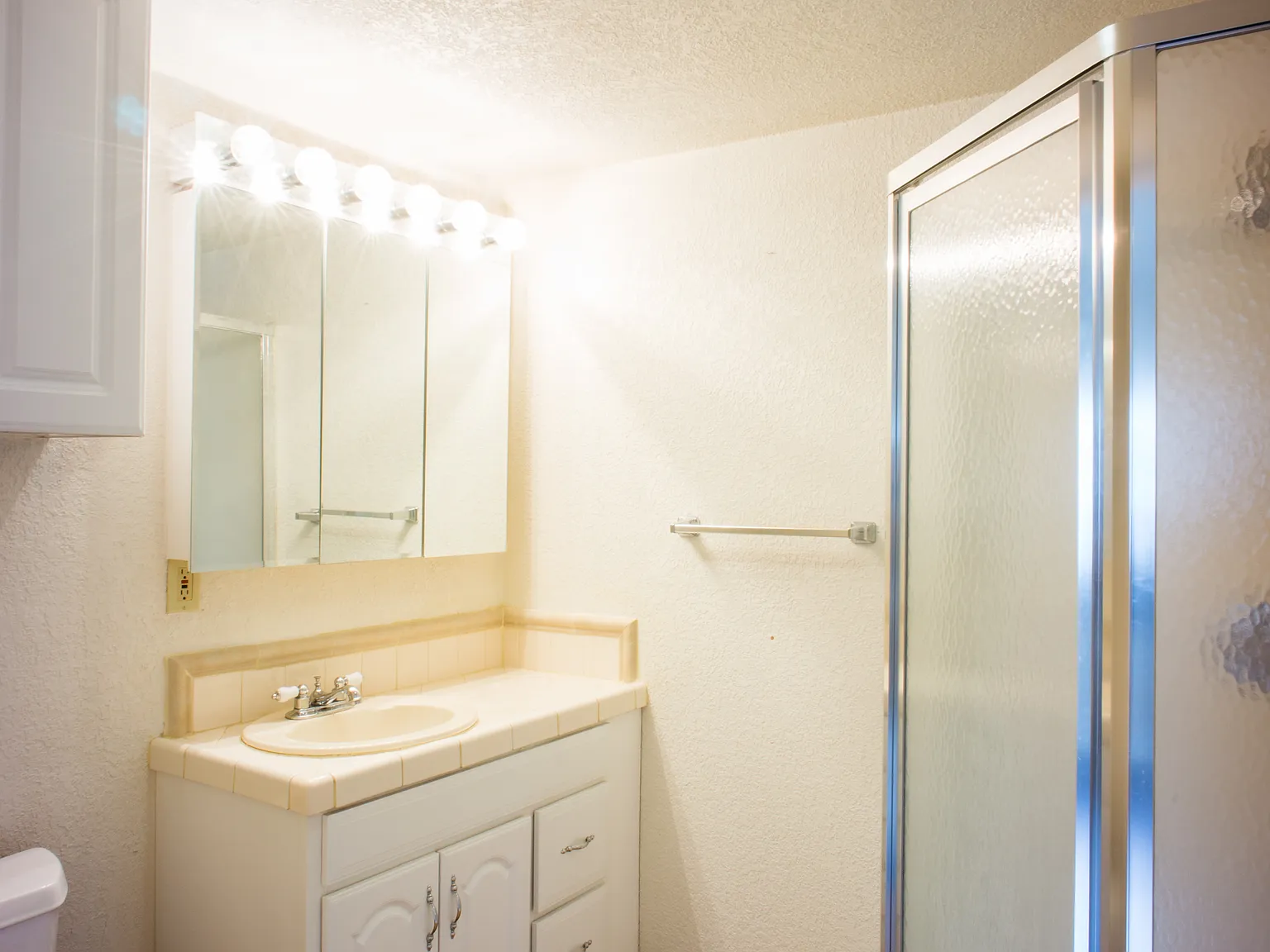 Studio, 450 sqft, $1,245 — Photo 3