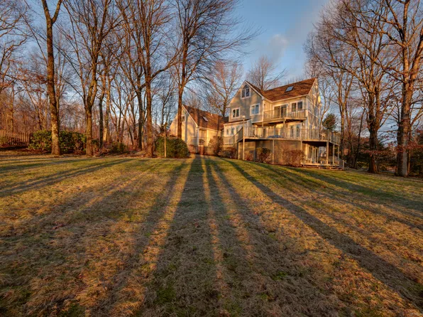 114 Sunrise Drive, Glastonbury, CT 06033