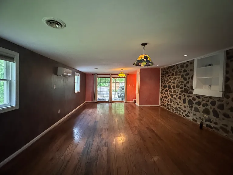 3886 College Ave #A — Photo 2