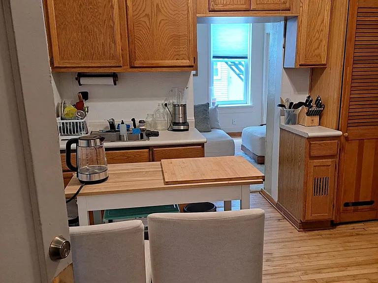 1108 N Hermitage Ave — Photo 29