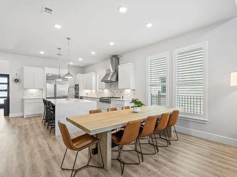 28 Clearview Terrace Pl — Photo 24