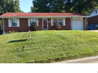1529 Cargill Dr, Saint Louis, MO 63136