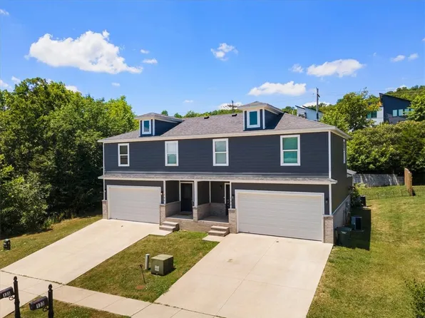 135 S Pinyon Point, Fayetteville, AR 72701