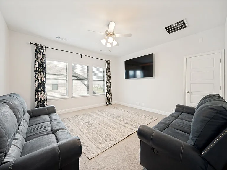16601 Highland Dr — Photo 18