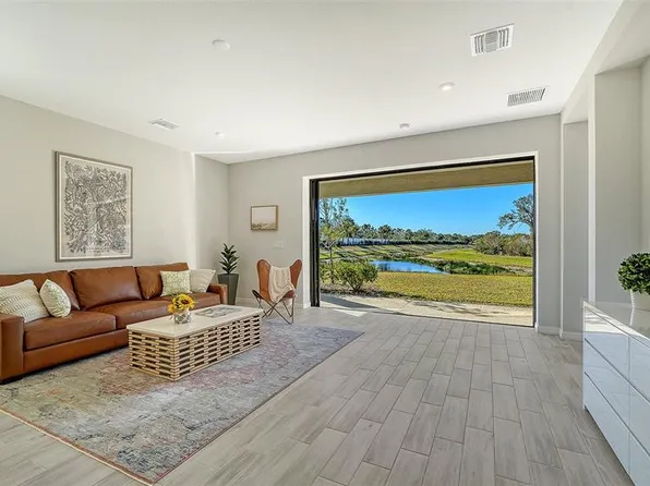 15312 Shady Palms Ln, Nokomis, FL 34275