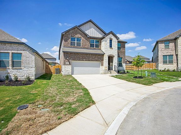 5th image of 1403 Arcas Way