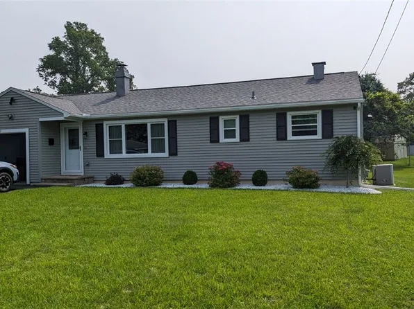 410 Locust Dr, Utica, NY 13502