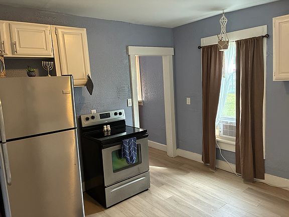 3rd image of 59 Drummer Ave #2