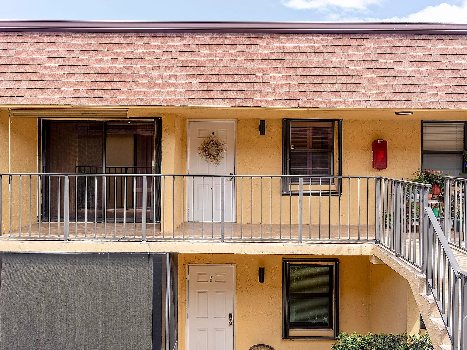 2 bed, 2.0 bath, 1072 sqft, $3,500 — Photo 4
