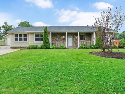 270 Arrowhead Trl, Carol Stream, IL, 60188