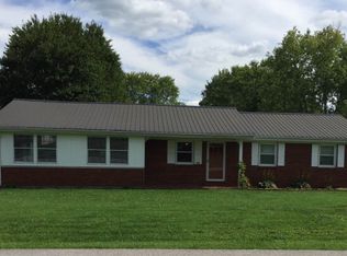 900 Rainbow Dr, Glasgow, KY 42141
