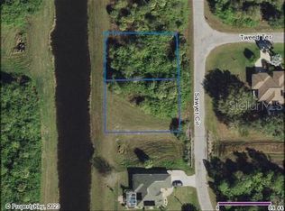 Sawyer Cir #10-11, North Pt, FL 34288