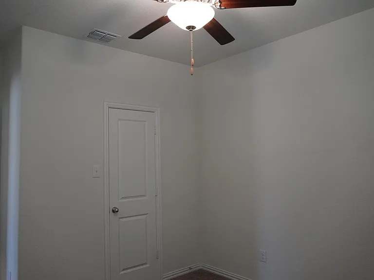 423 Pepperbark Ave — Photo 21