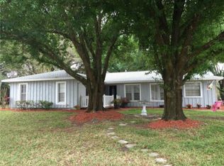 649 Woodhill Dr, Lakeland, FL 33813