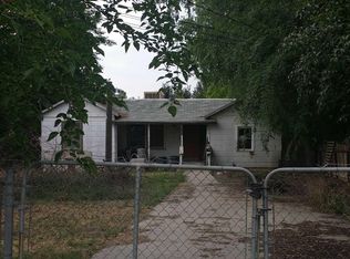 2440 W Alpine Ave, Tulare, CA 93274