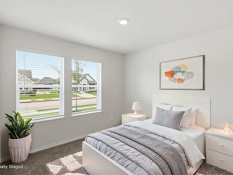 718 Orchid Way — Photo 11