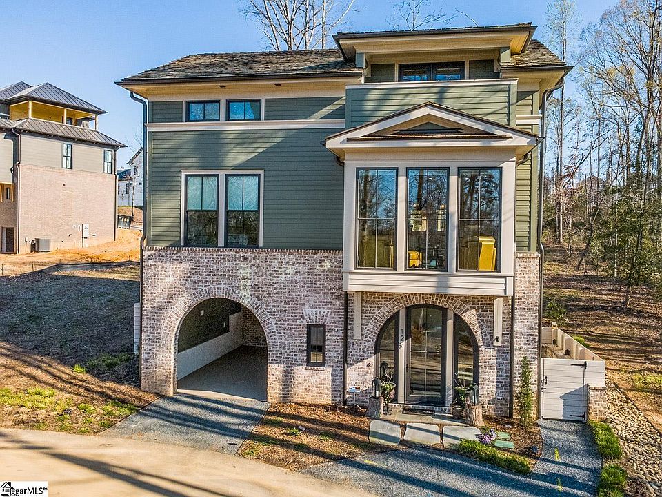 1st image of 125 Verdure Dr