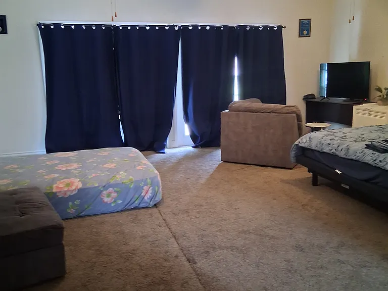 320 Tangerine St — Photo 2