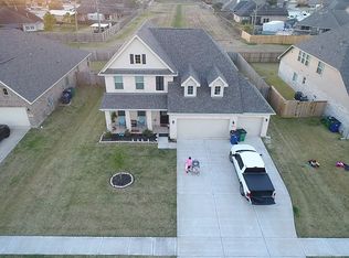 707 Burr Oak, Richwood, TX 77531
