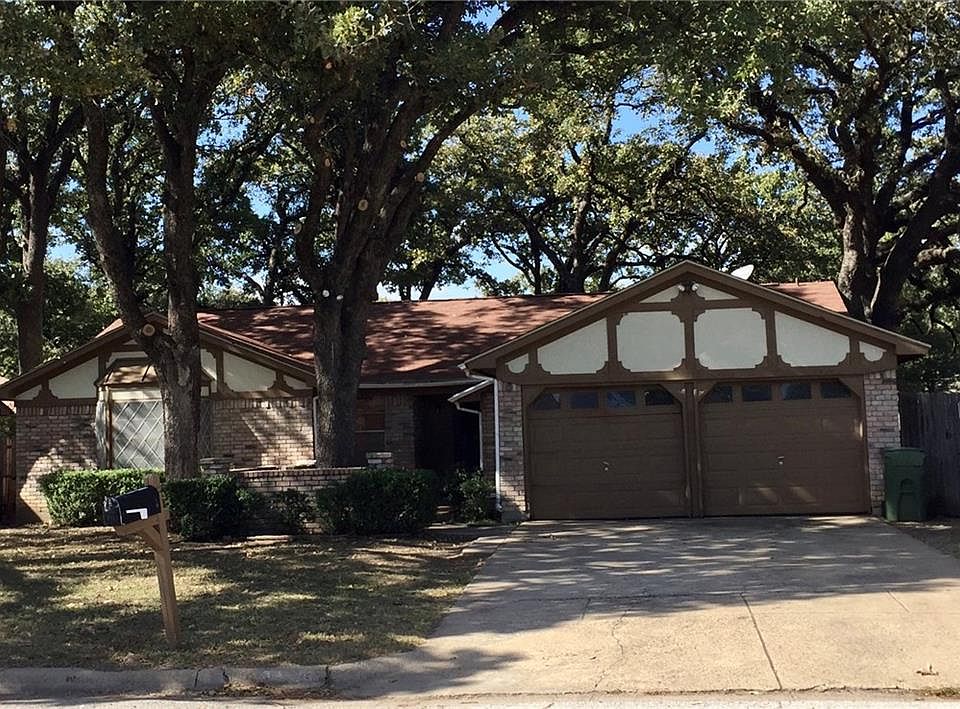 1st image of 3404 Leighton Dr