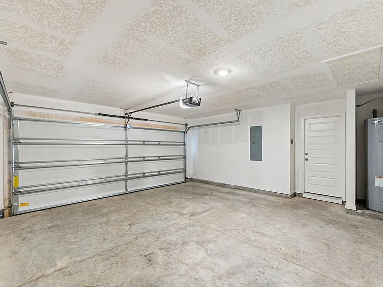 5072 Windrow Way — Photo 31