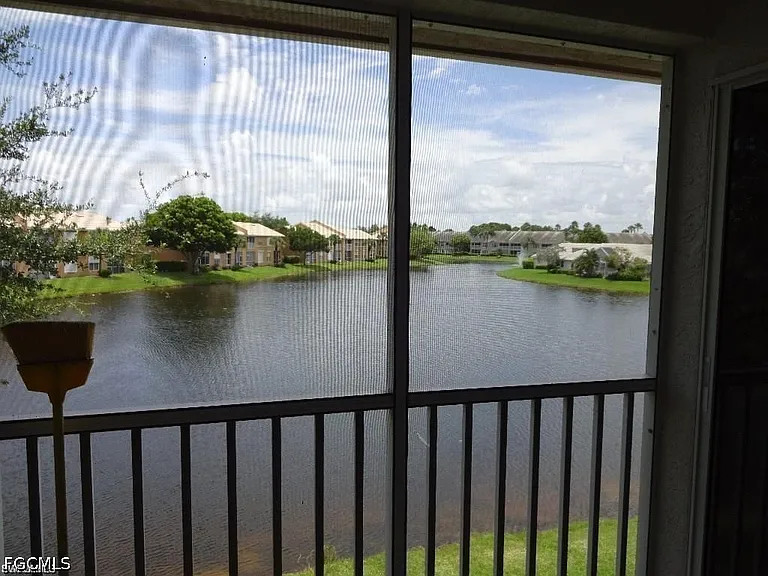 14860 Crystal Cove Ct #304 — Photo 3