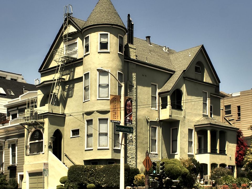 1st image of 2888 Sacramento St