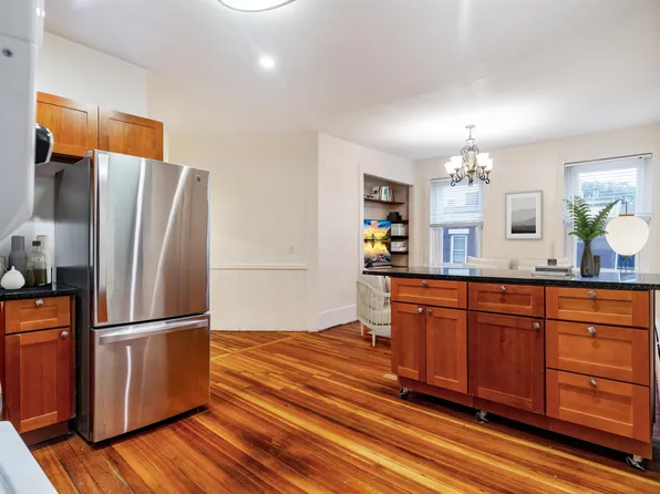 126 Day St, Jamaica Plain, MA