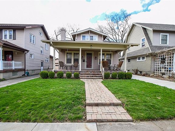 3rd image of 150 Oak Knoll Dr