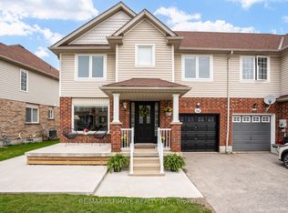 94 Thrushwood Dr, Barrie, ON L4N 0Z1