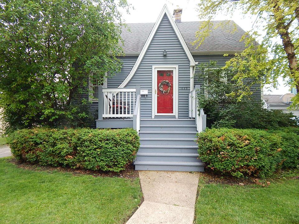 1st image of 1689 Estes Ave