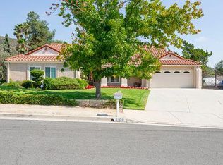 10928 Meseta Ave, Sunland, CA 91040