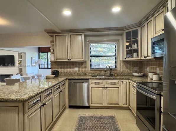 46 Chestnut Cir #46