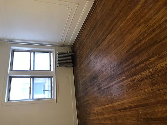 Rented by First Executive Realty Inc | media 28