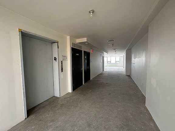 3rd image of 878 60th St Unit Cf 4