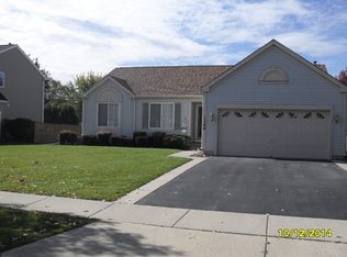 1140 Millcreek Ln, Algonquin, IL 60102