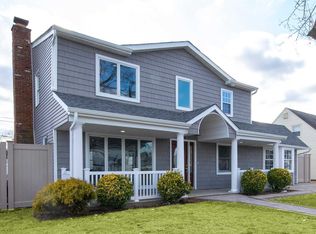 84 Sugar Maple Rd, Levittown, NY 11756