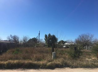 326 S Madero St, Crystal City, TX 78839