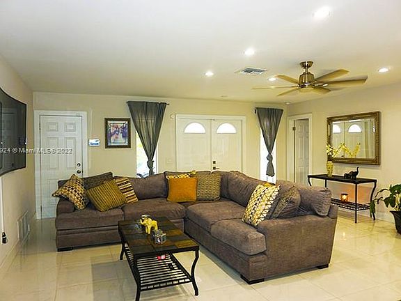 3rd image of 11341 NW 30th Pl